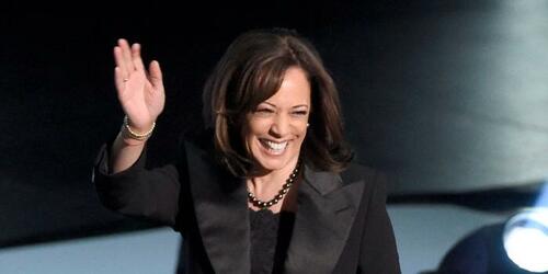Kamala Harris și vila din Malibu: discursul contra realitatea