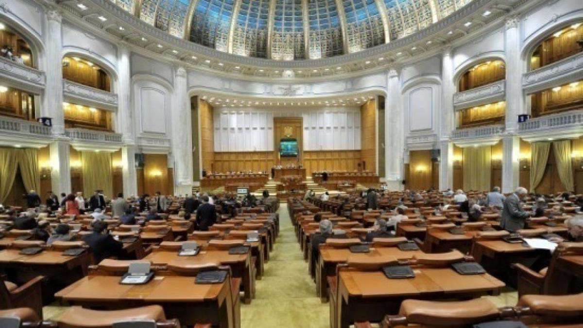 Legea ANI trece tăcut de Senat: cine sunt cei 19 disidenți
