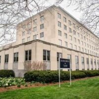 Premiată de Biden, expulzată de Trump: cazul irakian ciudat