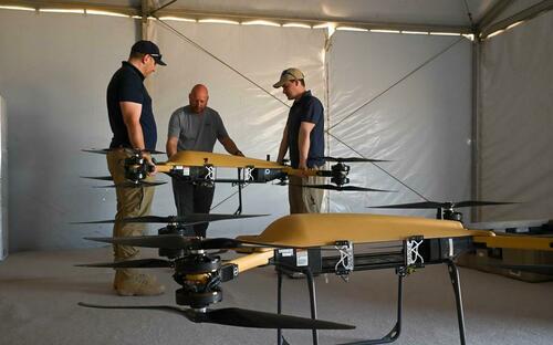 Roiuri de drone: Pentagonul recunoaște că a rămas în urmă
