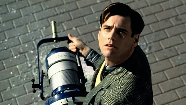 Truman Show vs Son of a Rich: cine controlează iluzia reală?