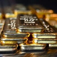 Aurul olandez fuge din SUA: ce ascunde graba băncilor centrale