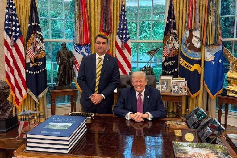 Bolsonaro și pământurile rare: cine bate palma cu Washingtonul?