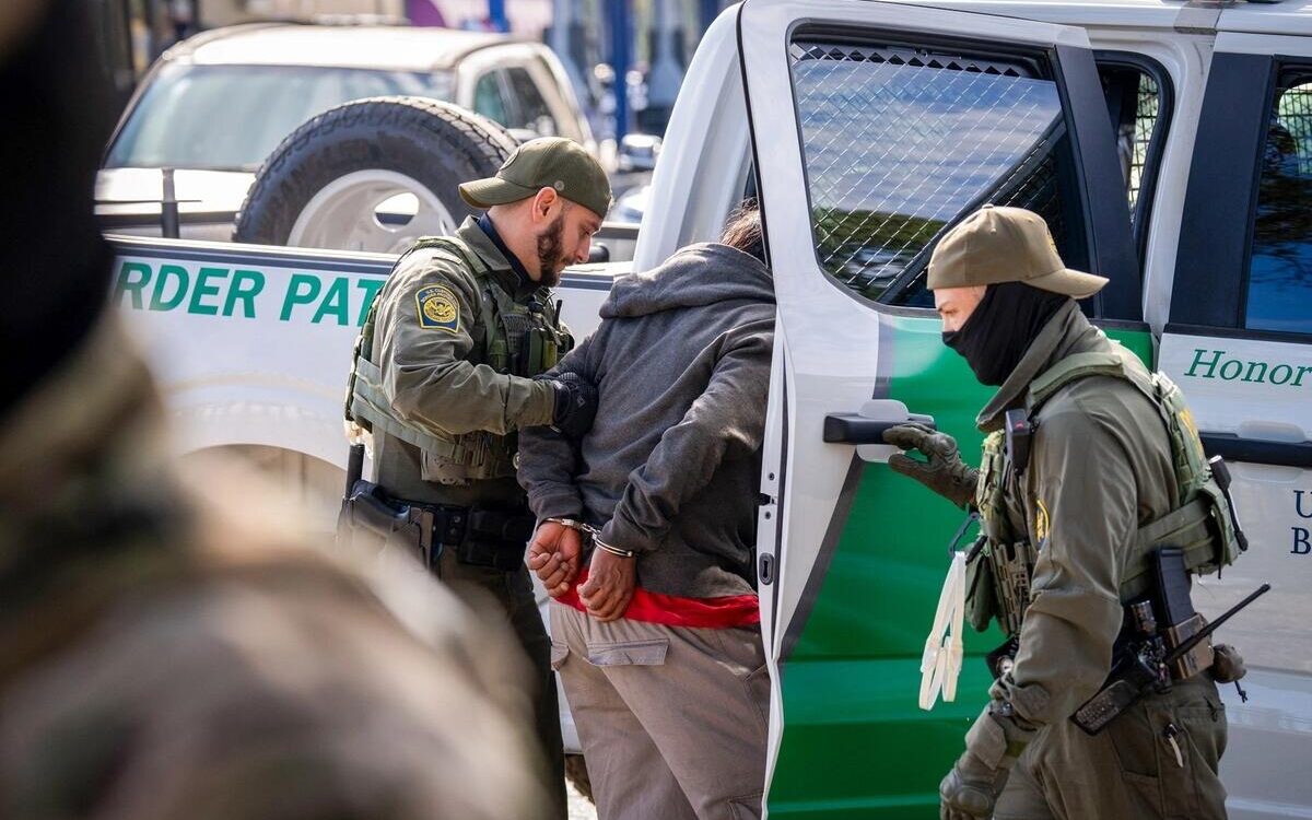 Deportări către țări terțe: de ce Trump insistă la Curtea Supremă