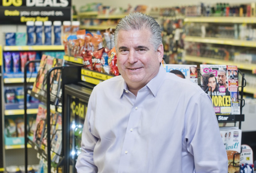 Dollar General și clasa de mijloc: ce ascunde criza carburanților