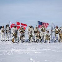 Groenlanda: acordul Trump-Danemarca ascunde control militar permanent
