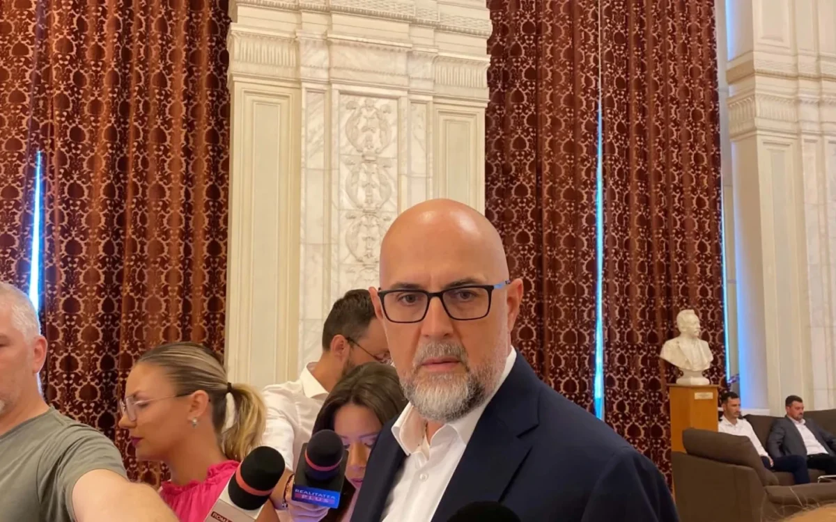 Kelemen-Băsescu: dosarul Petrov revine chiar când UDMR e cheie