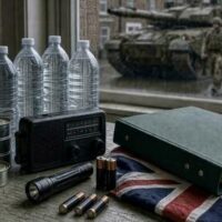 Marea Britanie și „cartea de război”