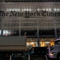 New York Times acuzat de acționari: cine controlează narativa?