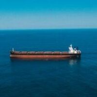 Petrol rusesc scump în China: cine plătește blocada Iranului