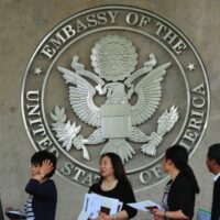 Portiță de vize pentru chinezi: de ce se închide abia acum