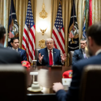 Trump-Putin-Zelenski: convorbirea care ridică întrebări