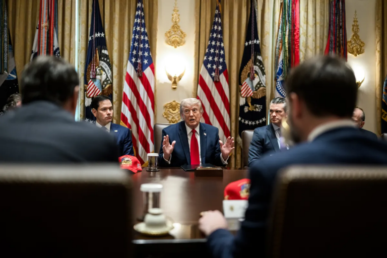 Trump-Putin-Zelenski: convorbirea care ridică întrebări