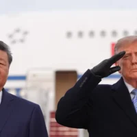 Trump-Xi: acordul pe hârtie și cine pleacă cu adevărat câștigat