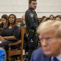 Vânează întâi omul, găsește apoi crima: dosarul James