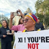 Vizita lui Xi Jinping la Washington: ce se ascunde în spate?